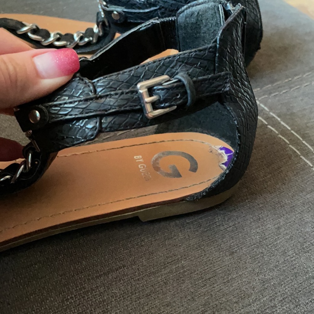 GUESS Sandals - Picture 5 of 16
